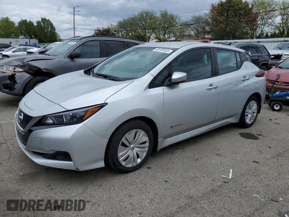 ✅ 2018 Nissan LEAF SL • VIN: 1N4AZ1CP8JC301405 • Lot: 49189403. Wystawiony na Copart z przebiegiem 76 122 mil. Bezpłatny archiwum sprzedaży aukcyjnych z USA i szczegółowy raport historii pojazdu na DreamBid. Zdjęcie 1.