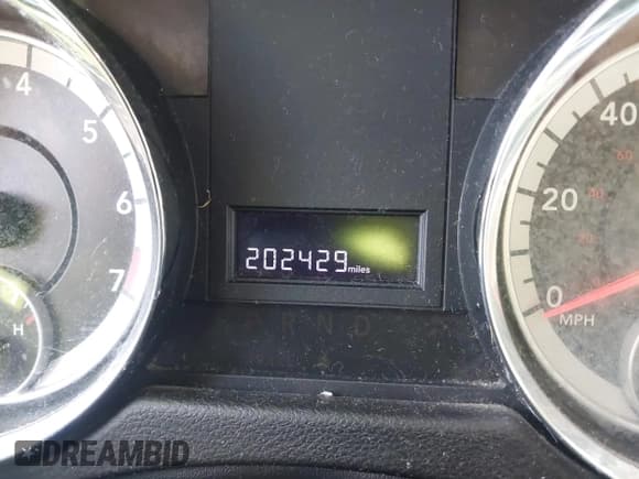 ✅ 2011 Dodge Grand Caravan Mainstreet • VIN: 2D4RN3DG2BR617428 • Лот: 43404552. Опубликован ранее на IAAI с пробегом 202 429 миль. Бесплатный доступ к архиву аукционных продаж из США и подробный отчёт об истории автомобиля на DreamBid. Изображение 16.