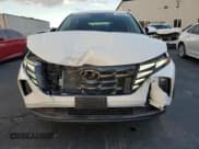 ✅ 2022 Hyundai Tucson SE • VIN: 5NMJA3AE5NH034388 • Lot: 92424225. Listed on Copart with 58,281 mi. Free auction sales archive from the USA and detailed vehicle history report at DreamBid. Image 5.