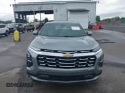 ✅ 2025 Chevrolet Equinox FWD LT • VIN: 3GNAXHEG2SL200735 • Lot: 42513000. Wystawiony na IAAI z przebiegiem 6 332 mil. Bezpłatny archiwum sprzedaży aukcyjnych z USA i szczegółowy raport historii pojazdu na DreamBid. Zdjęcie 13.