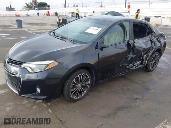 ✅ 2016 Toyota Corolla S Plus • VIN: 5YFBURHE0GP443556 • Lot: 43530057. Wystawiony na IAAI z przebiegiem 72 557 mil. Bezpłatny archiwum sprzedaży aukcyjnych z USA i szczegółowy raport historii pojazdu na DreamBid. Zdjęcie 17.
