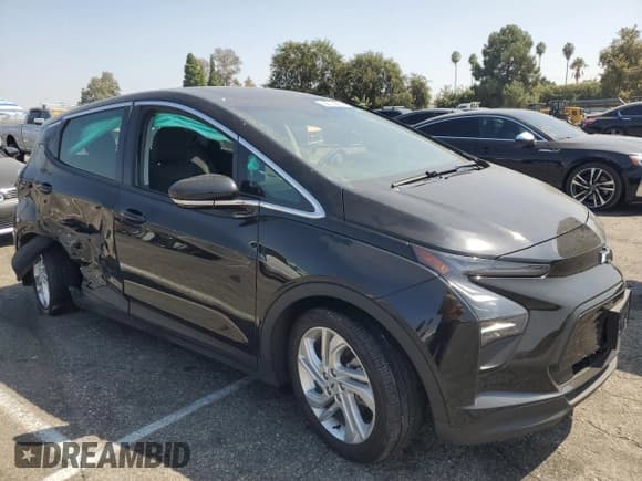 ✅ 2023 Chevrolet Bolt EV 1LT • VIN: 1G1FW6S09P4194029 • Lot: 71491774. Wystawiony na Copart z przebiegiem 28 090 mil. Bezpłatny archiwum sprzedaży aukcyjnych z USA i szczegółowy raport historii pojazdu na DreamBid. Zdjęcie 4.
