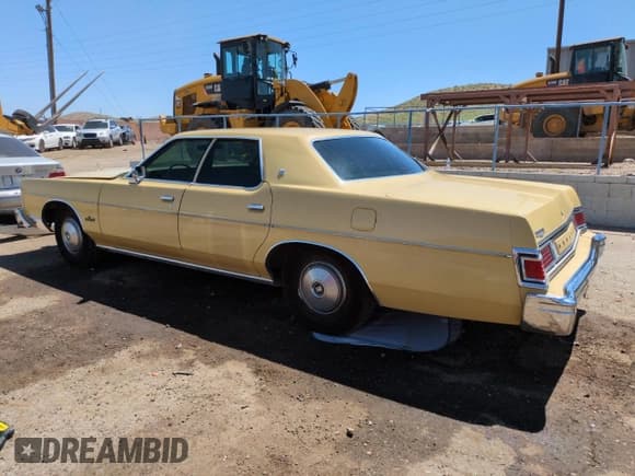 ✅ 1976 Mercury Grand Marquis • VIN: 6Z63S568129 • Лот: 63999975. Опубликован ранее на Copart с пробегом 19 149 миль. Бесплатный доступ к архиву аукционных продаж из США и подробный отчёт об истории автомобиля на DreamBid. Изображение 2.