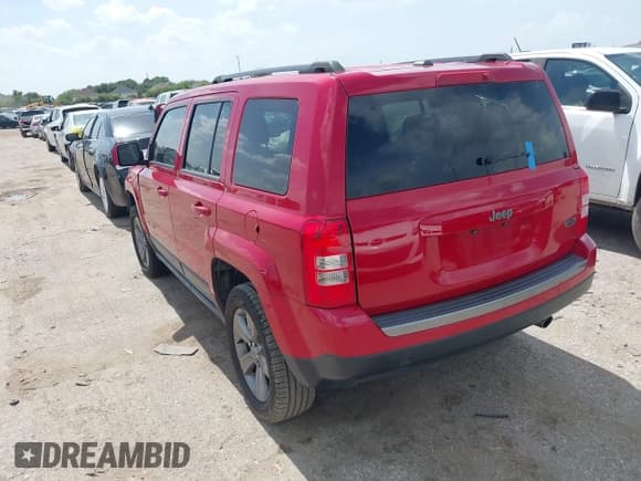 ✅ 2016 Jeep Patriot Sport • VIN: 1C4NJPBA1GD711310 • Lot: 42745087. Listed on IAAI with 107,230 mi. Free auction sales archive from the USA and detailed vehicle history report at DreamBid. Image 3.