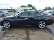 ✅ 2013 Infiniti M • VIN: JN1BY1AP2DM510855 • Lot: 42133328. Listed on IAAI with 189,445 mi. Free auction sales archive from the USA and detailed vehicle history report at DreamBid. Image 14.