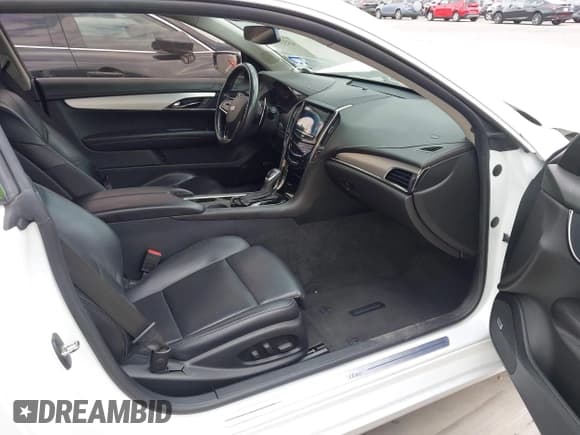 ✅ 2015 Cadillac ATS • VIN: 1G6AH1R38F0101010 • Лот: 43378588. Опубликован ранее на IAAI с пробегом 108 115 миль. Бесплатный доступ к архиву аукционных продаж из США и подробный отчёт об истории автомобиля на DreamBid. Изображение 5.