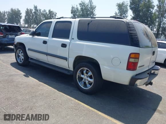 ✅ 2001 Chevrolet Suburban LS • VIN: 3GNEC16T41G229760 • Лот: 42976926. Опубликован ранее на IAAI с пробегом 255 993 миль. Бесплатный доступ к архиву аукционных продаж из США и подробный отчёт об истории автомобиля на DreamBid. Изображение 3.