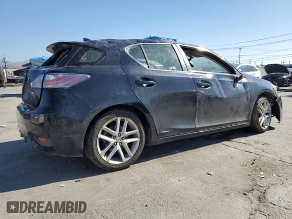 ✅ 2015 Lexus CT 200h • VIN: JTHKD5BH5F2237656 • Lot: 82642255. Listed on Copart with 209,250 mi. Free auction sales archive from the USA and detailed vehicle history report at DreamBid. Image 3.
