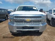 ✅ 2019 Chevrolet Silverado 2500HD Work Truck • VIN: 1GC1CREG2KF220763 • Lot: 42478524. Wystawiony na IAAI z przebiegiem 308 877 mil. Bezpłatny archiwum sprzedaży aukcyjnych z USA i szczegółowy raport historii pojazdu na DreamBid. Zdjęcie 12.
