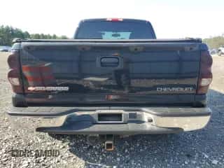 ✅ 2004 Chevrolet Silverado 1500 Z71 • VIN: 2GCEK19T141316908 • Lot: 70577204. Wystawiony na Copart z przebiegiem 223 166 mil mil. Skorzystaj z bezpłatnego archiwum sprzedaży aukcyjnych z USA i zobacz szczegółowy raport historii pojazdu na DreamBid. Zdjęcie 6.