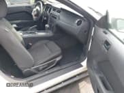 ✅ 2011 Ford Mustang Premium • VIN: 1ZVBP8AM8B5130213 • Lot: 43757998. Listed on IAAI with 146,934 mi. Free auction sales archive from the USA and detailed vehicle history report at DreamBid. Image 5.