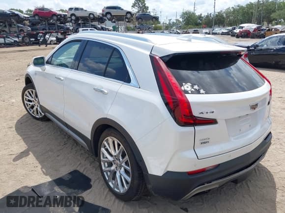 ✅ 2019 Cadillac XT4 AWD Premium Luxury • VIN: 1GYFZDR48KF131619 • Лот: 42202281. Опубликован ранее на IAAI с пробегом 67 048 миль. Бесплатный доступ к архиву аукционных продаж из США и подробный отчёт об истории автомобиля на DreamBid. Изображение 3.