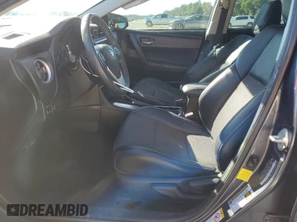 ✅ 2018 Toyota Corolla SE • VIN: 5YFBURHE6JP807924 • Lot: 91165385. Listed on Copart with 85,607 mi. Free auction sales archive from the USA and detailed vehicle history report at DreamBid. Image 7.