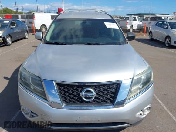 ✅ 2015 Nissan Pathfinder SV • VIN: 5N1AR2MN3FC673671 • Lot: 43863527. Wystawiony na IAAI z przebiegiem 113 786 mil. Bezpłatny archiwum sprzedaży aukcyjnych z USA i szczegółowy raport historii pojazdu na DreamBid. Zdjęcie 6.