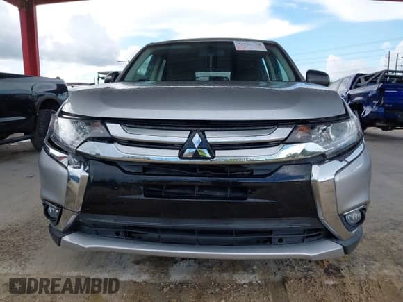 2018 Mitsubishi Outlander ES с VIN JA4AD2A38JZ001384, выставлен на аукционе IAAI как лот 43063754 с пробегом 107 245 миль миль и . История ставок и продаж доступна на DreamBid. Изображение 12.