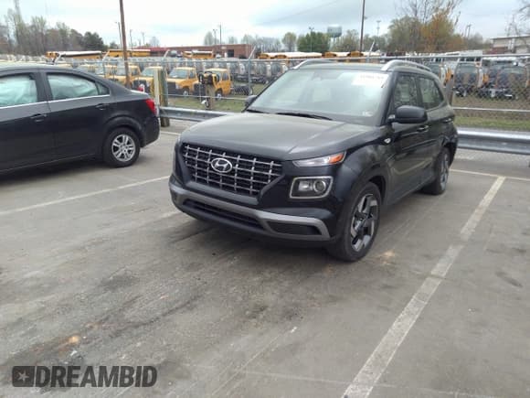 ✅ 2023 Hyundai Venue Limited • VIN: KMHRC8A37PU230705 • Lot: 41901589. Listed on IAAI with 38,550 mi. Free auction sales archive from the USA and detailed vehicle history report at DreamBid. Image 17.