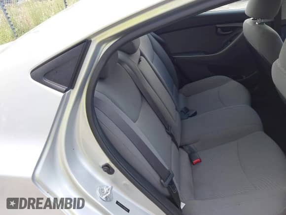 2015 Hyundai Elantra SE with VIN 5NPDH4AE4FH603069, listed as a IAAI auction lot 43320167 with 124,087 mi miles and . Bid and sale history available at DreamBid. Image 8.