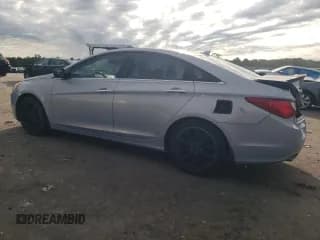 ✅ 2013 Hyundai Sonata SE • VIN: 5NPEC4AC3DH565204 • Lot: 66643744. Wystawiony na Copart z przebiegiem 128 660 mil. Bezpłatny archiwum sprzedaży aukcyjnych z USA i szczegółowy raport historii pojazdu na DreamBid. Zdjęcie 2.