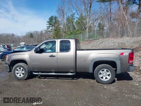 ✅ 2012 GMC Sierra 1500 SLE • VIN: 1GTR2VE73CZ197783 • Lot: 42028377. Wystawiony na IAAI z przebiegiem 187 780 mil. Bezpłatny archiwum sprzedaży aukcyjnych z USA i szczegółowy raport historii pojazdu na DreamBid. Zdjęcie 14.
