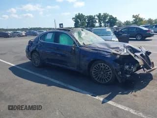 ✅ 2017 Alfa Romeo Giulia Ti • VIN: ZARFAEEN8H7530072 • Lot: 40315323. Listed on IAAI with 56,694 mi. Free auction sales archive from the USA and detailed vehicle history report at DreamBid. Image 1.