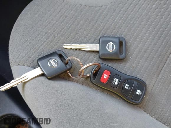 ✅ 2010 Nissan Sentra SR • VIN: 3N1AB6AP3AL614108 • Lot: 42643228. Wystawiony na IAAI z przebiegiem 155 853 mil. Bezpłatny archiwum sprzedaży aukcyjnych z USA i szczegółowy raport historii pojazdu na DreamBid. Zdjęcie 11.