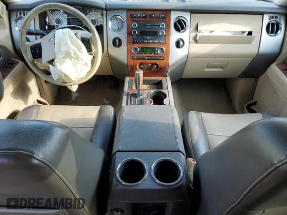 ✅ 2008 Ford Expedition Max Eddie Bauer • VIN: 1FMFK18518LA77539 • Lot: 52519535. Listed on Copart with 312,655 mi. Free auction sales archive from the USA and detailed vehicle history report at DreamBid. Image 8.