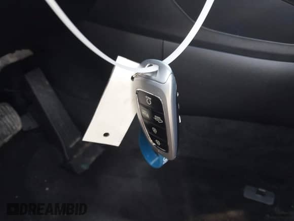 ✅ 2024 Hyundai Santa Cruz SEL • VIN: 5NTJBDDE8RH110825 • Лот: 42230112. Размещён на IAAI с пробегом 18 135 миль миль. Получите бесплатный доступ к архиву аукционных продаж из США и посмотрите подробный отчёт об истории автомобиля на DreamBid. Изображение 17.