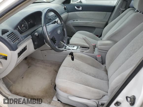 ✅ 2007 Hyundai Sonata SE • VIN: 5NPEU46F27H165476 • Лот: 80616964. Опубликован ранее на Copart с пробегом 228 578 миль. Бесплатный доступ к архиву аукционных продаж из США и подробный отчёт об истории автомобиля на DreamBid. Изображение 7.