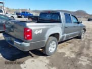 ✅ 2006 Dodge Dakota SLT • VIN: 1D7HW48NX6S639546 • Лот: 41709112. Опубликован ранее на IAAI с пробегом 182 478 миль. Бесплатный доступ к архиву аукционных продаж из США и подробный отчёт об истории автомобиля на DreamBid. Изображение 4.