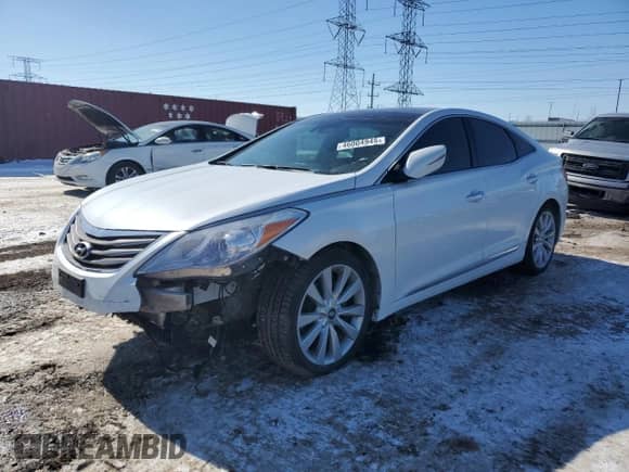 2015 Hyundai Azera Limited с VIN KMHFH4JG2FA431962, выставлен на аукционе Copart как лот 46004945 с пробегом 174 041 миль миль и Списание • Salvage title. История ставок и продаж доступна на DreamBid. Изображение 1.