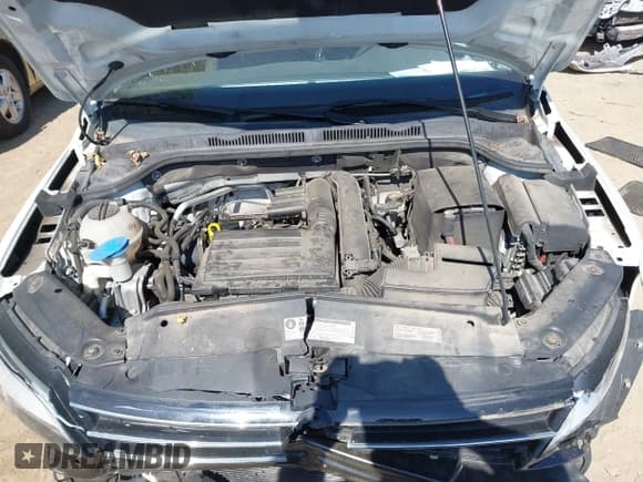 ✅ 2016 Volkswagen Jetta S • VIN: 3VW267AJ9GM415247 • Lot: 43212901. Wystawiony na IAAI z przebiegiem Nie podano. Bezpłatny archiwum sprzedaży aukcyjnych z USA i szczegółowy raport historii pojazdu na DreamBid. Zdjęcie 10.