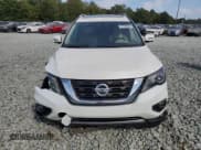 ✅ 2017 Nissan Pathfinder Platinum • VIN: 5N1DR2MM5HC615021 • Lot: 81746665. Wystawiony na Copart z przebiegiem 100 408 mil. Bezpłatny archiwum sprzedaży aukcyjnych z USA i szczegółowy raport historii pojazdu na DreamBid. Zdjęcie 5.