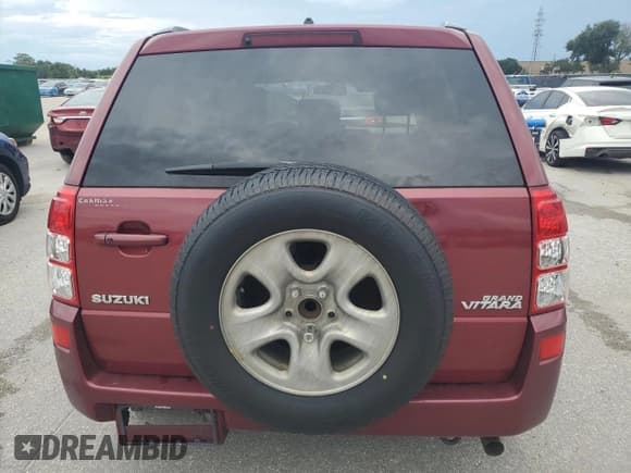 ✅ 2008 Suzuki Grand Vitara Luxury • VIN: JS3TE947184100012 • Lot: 70461415. Wystawiony na Copart z przebiegiem 168 262 mil. Bezpłatny archiwum sprzedaży aukcyjnych z USA i szczegółowy raport historii pojazdu na DreamBid. Zdjęcie 6.