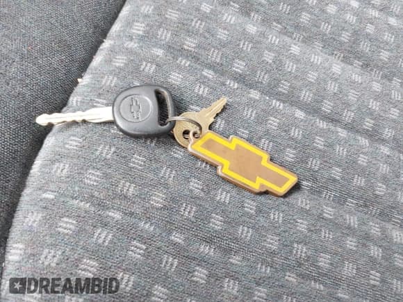 ✅ 2001 Chevrolet S-10 • VIN: 1GCCS195918111564 • Лот: 41360686. Опубликован ранее на IAAI с пробегом Не указан. Бесплатный доступ к архиву аукционных продаж из США и подробный отчёт об истории автомобиля на DreamBid. Изображение 11.