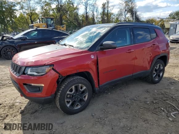 ✅ 2017 Jeep Compass Trailhawk • VIN: 3C4NJDDB7HT635267 • Lot: 89652195. Wystawiony na Copart z przebiegiem 90 285 mil. Bezpłatny archiwum sprzedaży aukcyjnych z USA i szczegółowy raport historii pojazdu na DreamBid. Zdjęcie 1.