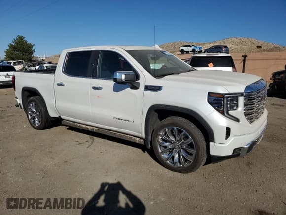✅ 2023 GMC Sierra 1500 Denali • VIN: 3GTUUGED3PG212620 • Лот: 77746184. Опубликован ранее на Copart с пробегом 8 228 миль. Бесплатный доступ к архиву аукционных продаж из США и подробный отчёт об истории автомобиля на DreamBid. Изображение 4.