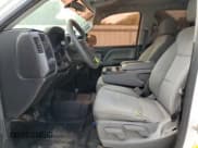 ✅ 2019 Chevrolet Silverado 1500 Work Truck • VIN: 2GCVKNEC9K1200477 • Lot: 76976554. Wystawiony na Copart z przebiegiem 127 212 mil. Bezpłatny archiwum sprzedaży aukcyjnych z USA i szczegółowy raport historii pojazdu na DreamBid. Zdjęcie 7.