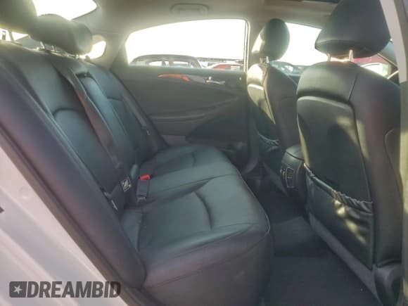 ✅ 2014 Hyundai Sonata Limited • VIN: 5NPEC4AB0EH854873 • Лот: 95478595. Опубликован ранее на Copart с пробегом 101 135 миль. Бесплатный доступ к архиву аукционных продаж из США и подробный отчёт об истории автомобиля на DreamBid. Изображение 10.