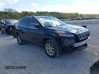 ✅ 2014 Jeep Cherokee Latitude • VIN: 1C4PJMCB8EW226565 • Lot: 43435107. Wystawiony na IAAI z przebiegiem 102 589 mil. Bezpłatny archiwum sprzedaży aukcyjnych z USA i szczegółowy raport historii pojazdu na DreamBid. Zdjęcie 1.
