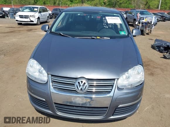 ✅ 2010 Volkswagen Jetta SE • VIN: 3VWRZ7AJXAM007966 • Lot: 42168604. Wystawiony na IAAI z przebiegiem 199 632 mil. Bezpłatny archiwum sprzedaży aukcyjnych z USA i szczegółowy raport historii pojazdu na DreamBid. Zdjęcie 11.