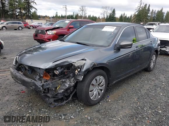 ✅ 2010 Honda Accord LX • VIN: 1HGCP2F36AA184136 • Lot: 43795000. Listed on IAAI with 208,703 mi. Free auction sales archive from the USA and detailed vehicle history report at DreamBid. Image 19.