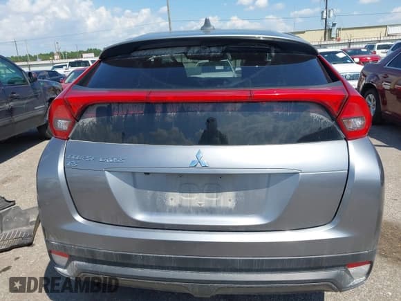 ✅ 2020 Mitsubishi Eclipse Cross ES • VIN: JA4AS3AA0LZ025837 • Лот: 43199395. Опубликован ранее на IAAI с пробегом 119 720 миль. Бесплатный доступ к архиву аукционных продаж из США и подробный отчёт об истории автомобиля на DreamBid. Изображение 16.