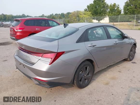 2022 Hyundai Elantra SEL с VIN KMHLM4AG4NU260871, выставлен на аукционе IAAI как лот 42869156 с пробегом 33 597 миль миль и . История ставок и продаж доступна на DreamBid. Изображение 4.