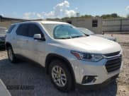 ✅ 2020 Chevrolet Traverse LT Cloth • VIN: 1GNERGKW1LJ186112 • Lot: 71002834. Wystawiony na Copart z przebiegiem 124 873 mil. Bezpłatny archiwum sprzedaży aukcyjnych z USA i szczegółowy raport historii pojazdu na DreamBid. Zdjęcie 4.