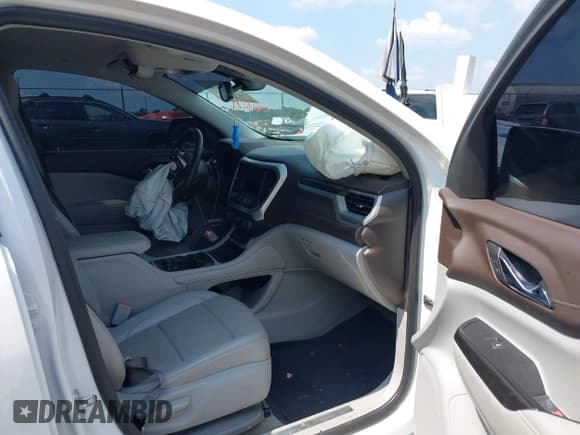 ✅ 2023 GMC Acadia SLT • VIN: 1GKKNML41PZ230169 • Lot: 43183066. Wystawiony na IAAI z przebiegiem 49 524 mil. Bezpłatny archiwum sprzedaży aukcyjnych z USA i szczegółowy raport historii pojazdu na DreamBid. Zdjęcie 5.