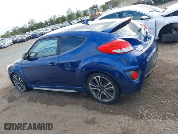 ✅ 2017 Hyundai Veloster Turbo R-Spec • VIN: KMHTC6AE8HU314643 • Lot: 42067039. Wystawiony na IAAI z przebiegiem 134 802 mil. Bezpłatny archiwum sprzedaży aukcyjnych z USA i szczegółowy raport historii pojazdu na DreamBid. Zdjęcie 14.
