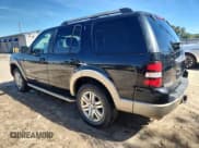 ✅ 2008 Ford Explorer Eddie Bauer • VIN: 1FMEU74E98UA97806 • Lot: 87465715. Wystawiony na Copart z przebiegiem 187 772 mil. Bezpłatny archiwum sprzedaży aukcyjnych z USA i szczegółowy raport historii pojazdu na DreamBid. Zdjęcie 2.