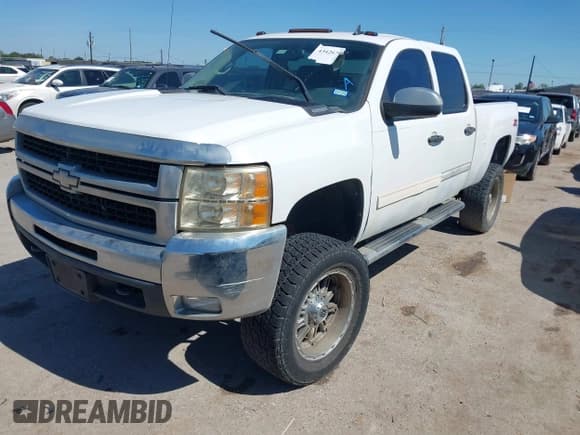 ✅ 2009 Chevrolet Silverado 2500HD LT • VIN: 1GCHK53KX9F184803 • Лот: 43426761. Опубликован ранее на IAAI с пробегом 166 799 миль. Бесплатный доступ к архиву аукционных продаж из США и подробный отчёт об истории автомобиля на DreamBid. Изображение 17.