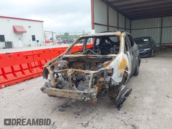 ✅ 2014 Subaru Tribeca Limited • VIN: 4S4WX9GD7E4400684 • Lot: 42265099. Listed on IAAI with Not provided. Free auction sales archive from the USA and detailed vehicle history report at DreamBid. Image 6.