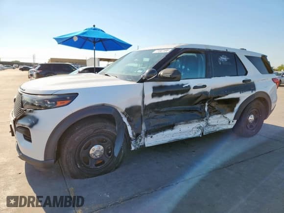 ✅ 2021 Ford Police Interceptor Utility • VIN: 1FM5K8AC5MNA02726 • Lot: 71567495. Wystawiony na Copart z przebiegiem 110 722 mil. Bezpłatny archiwum sprzedaży aukcyjnych z USA i szczegółowy raport historii pojazdu na DreamBid. Zdjęcie 1.